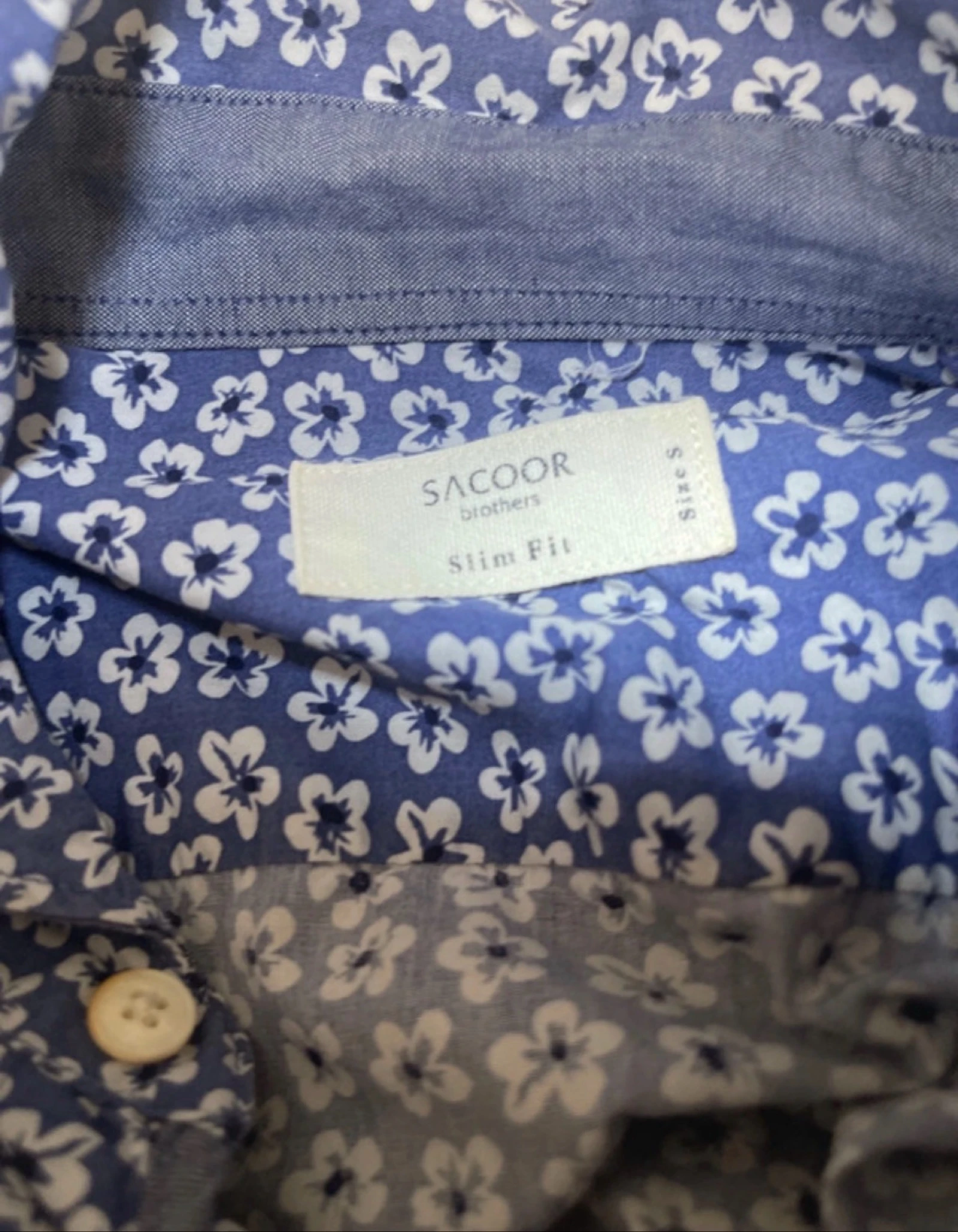 Chemise Bleue Sacoor à Motif Floral Excellent État – photo 3